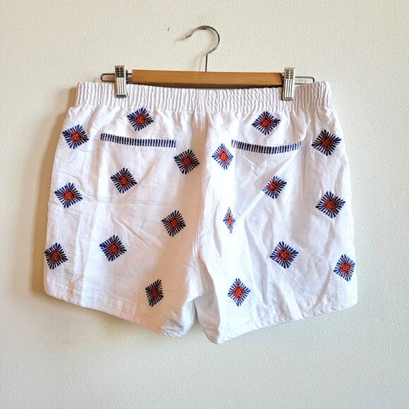 J. Crew White Embroidered Sunburst Southwest Printed Shorts Size S - Picture 2 of 6